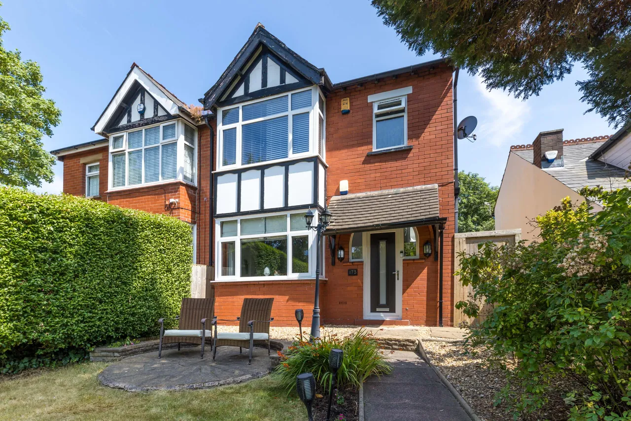 Wigan Lane, Wigan, WN1, photo 16