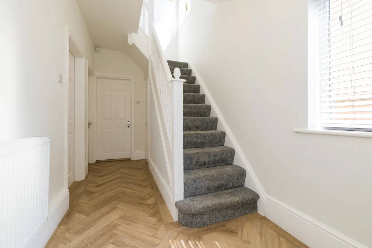 Wigan Lane, Wigan, WN1, photo 22