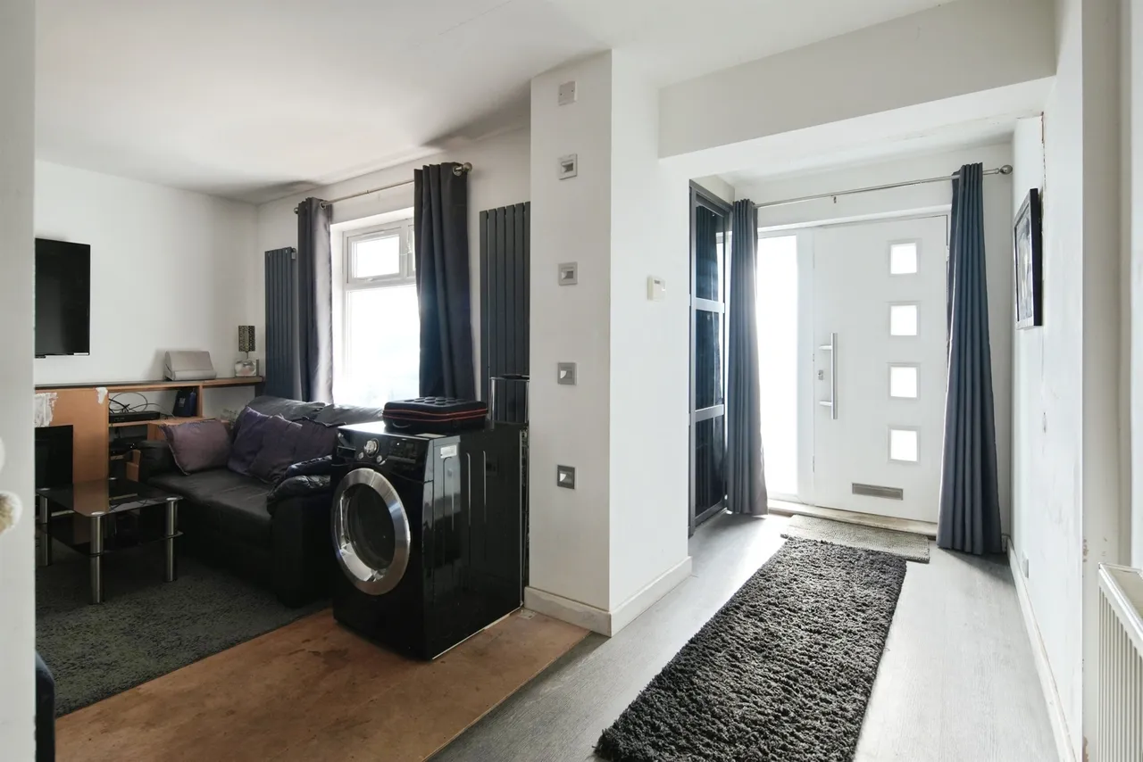 Orient Road, Lancing, BN15, photo 6