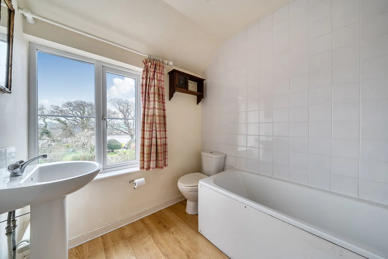 Granary Lane, Budleigh, photo 14
