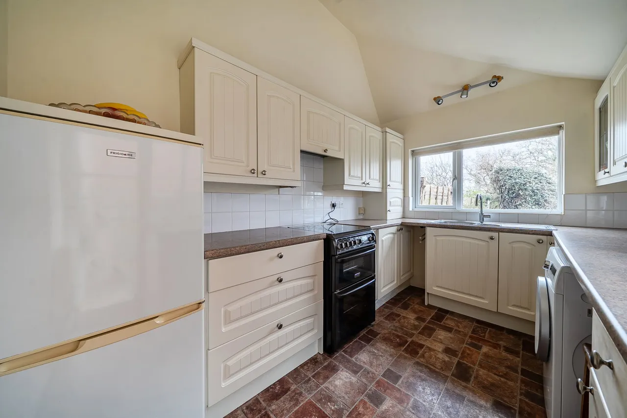 Granary Lane, Budleigh, photo 9