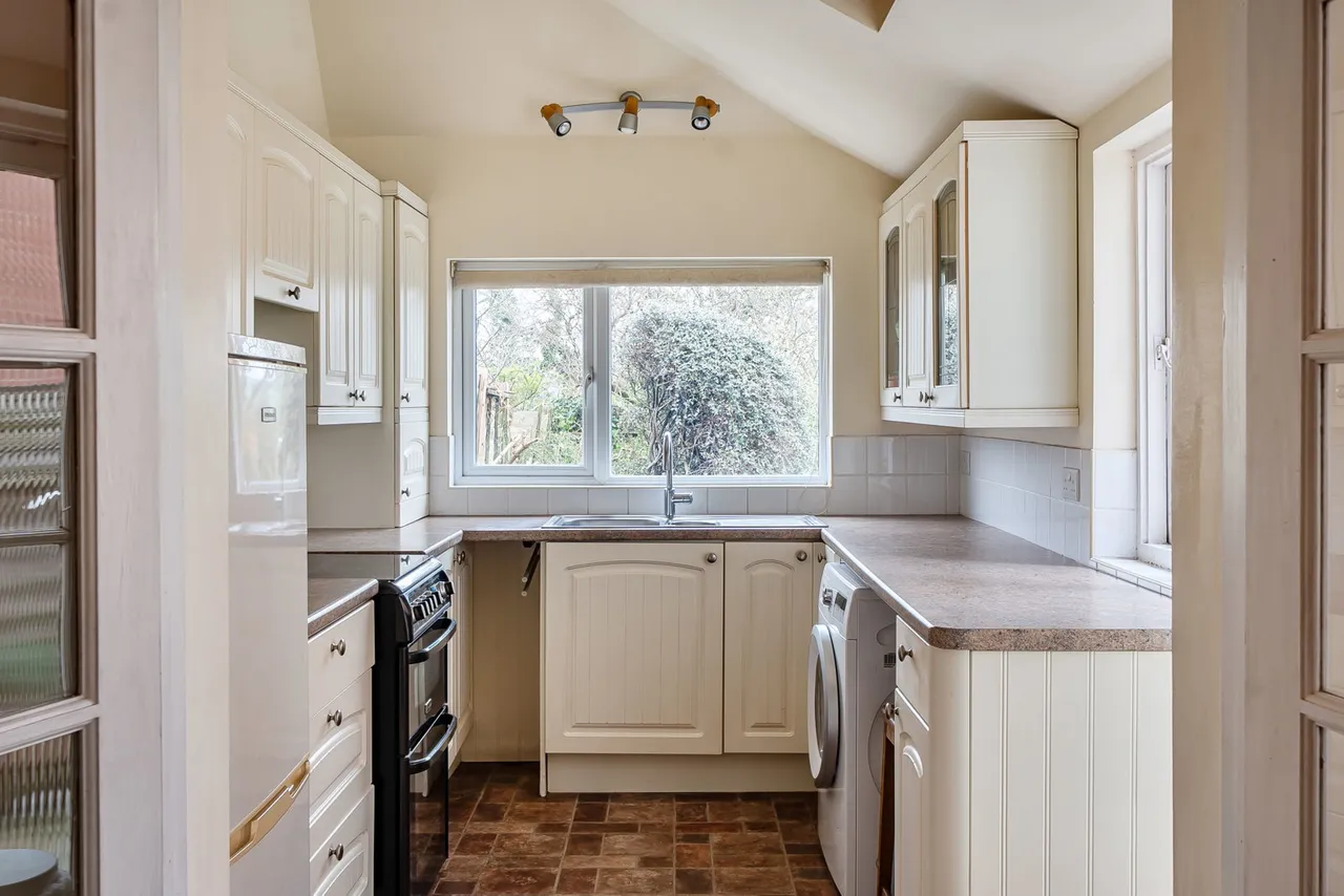 Granary Lane, Budleigh, photo 7