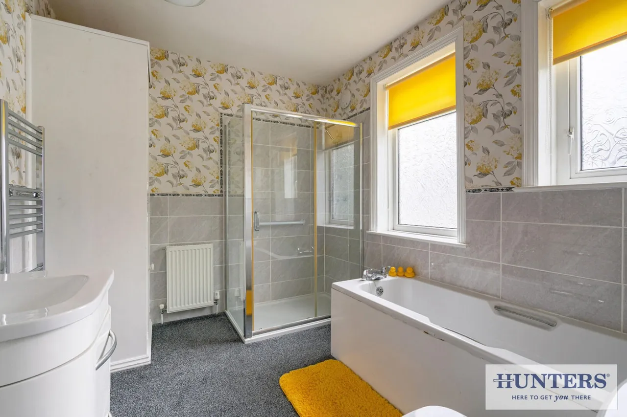 Thorpe Lane, Guiseley, LS20, photo 16