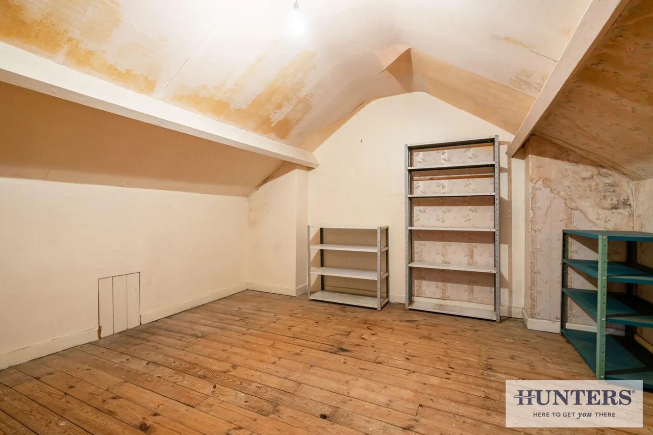 Thorpe Lane, Guiseley, LS20, photo 11