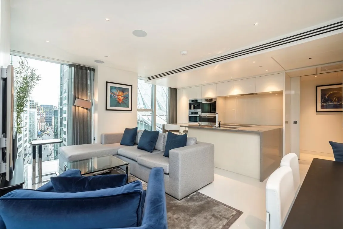 2 bed flat for sale, Moor Lane, EC2Y