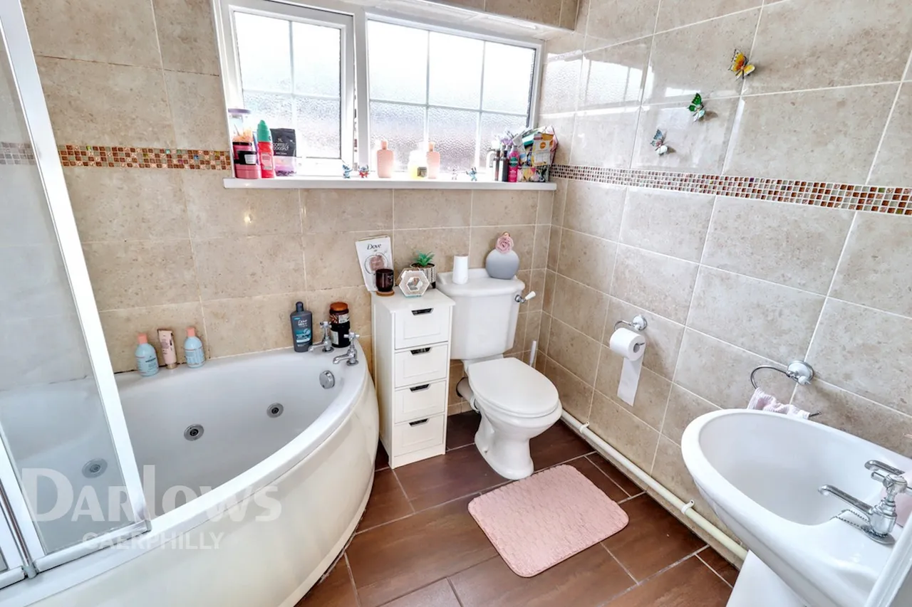 Coed Y Pia, Caerphilly, photo 19