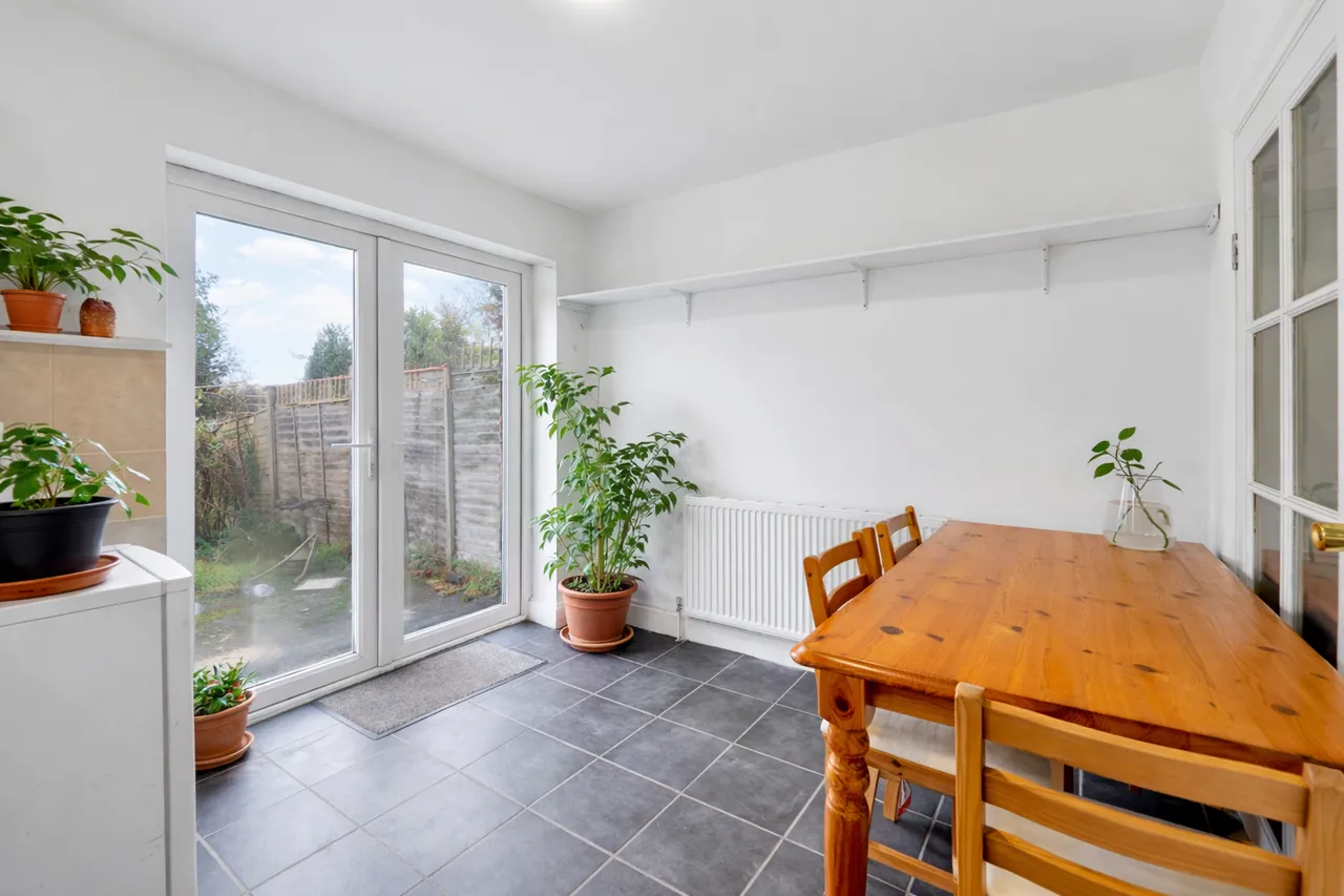 Wellington Road South, Hounslow, TW4 5JX, photo 4