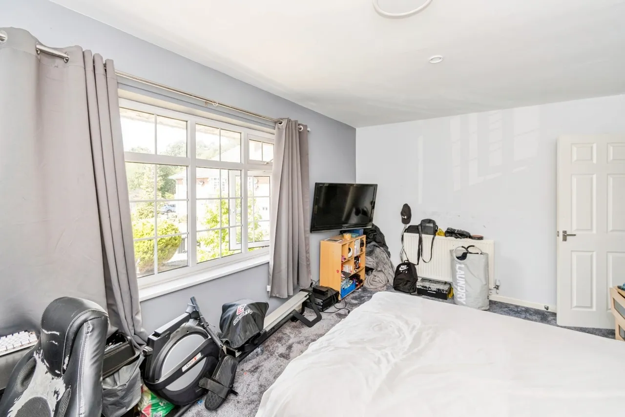 Kings Close, Lyndhurst, SO43, photo 15