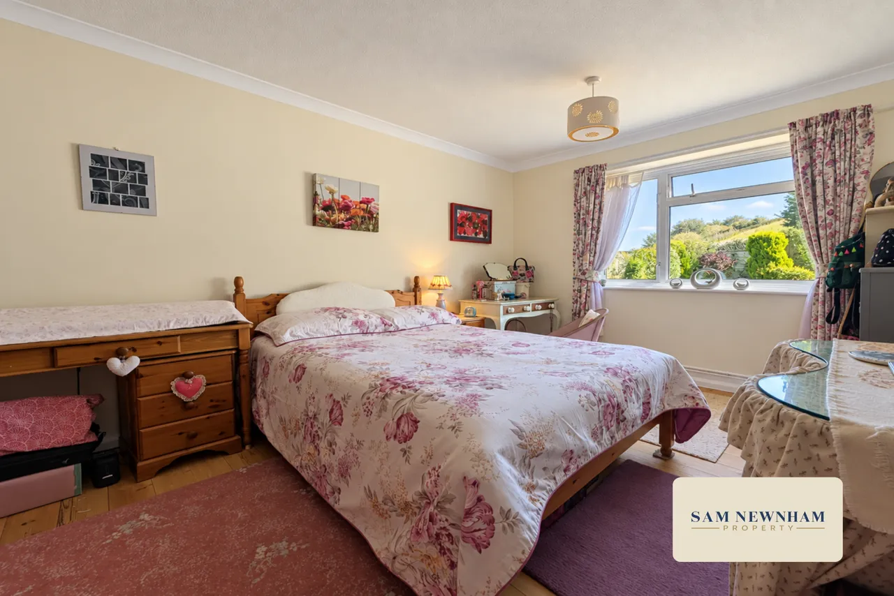 Greenlydd Close, Niton, PO38, photo 4