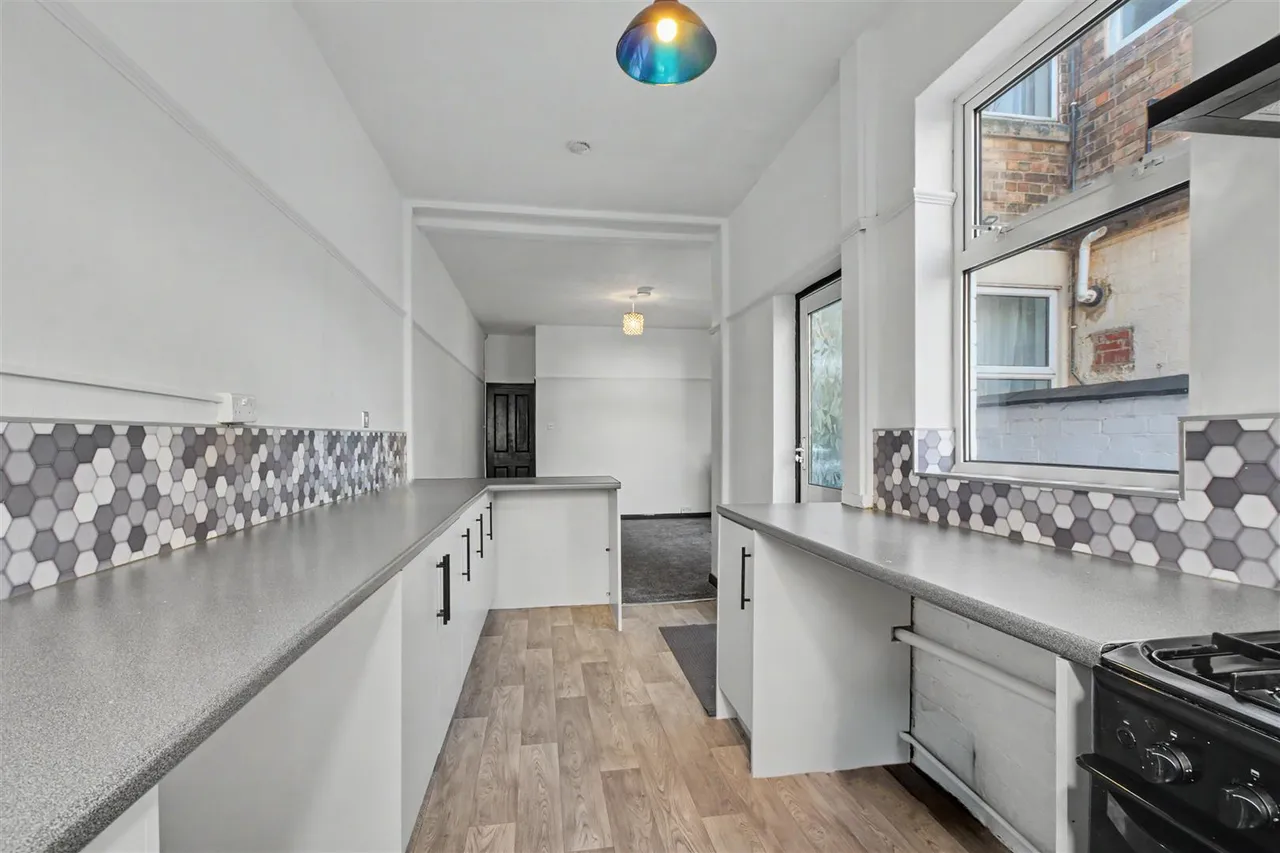 Conisborough Terrace, Nottingham, NG2, photo 9
