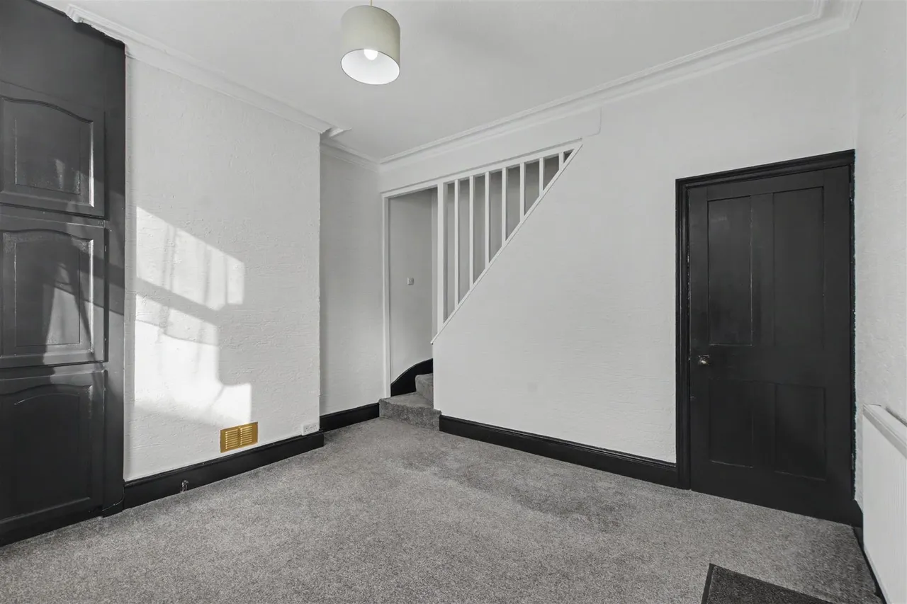 Conisborough Terrace, Nottingham, NG2, photo 4