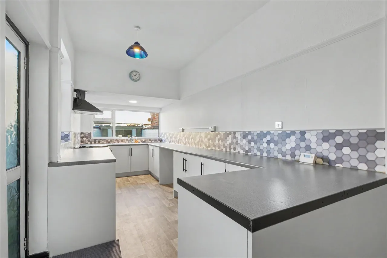 Conisborough Terrace, Nottingham, NG2, photo 10