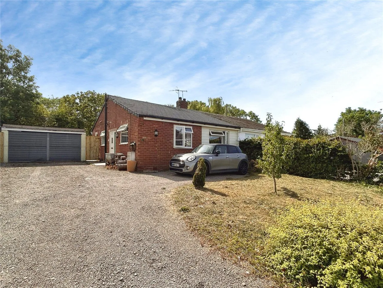 2 bed house for sale, Stratford Road, Honeybourne, WR11