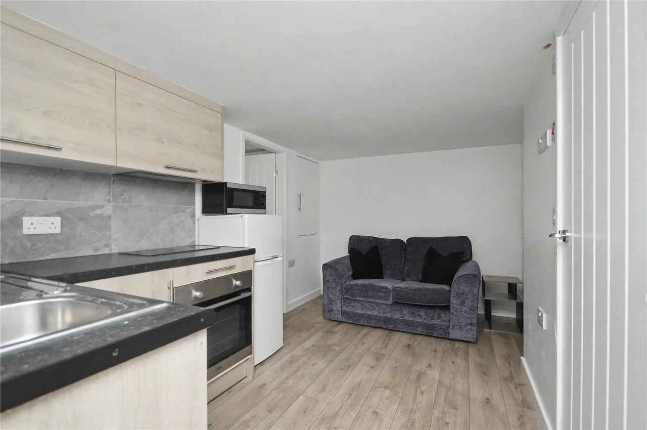 Sefton Terrace, Leeds, LS11, photo 6