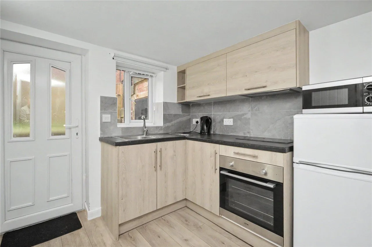Sefton Terrace, Leeds, LS11, photo 5