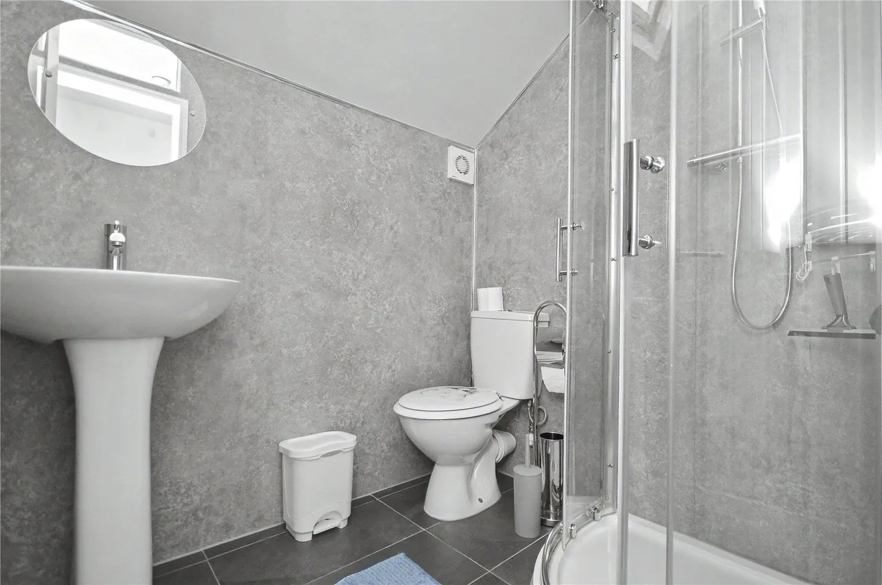 Sefton Terrace, Leeds, LS11, photo 10