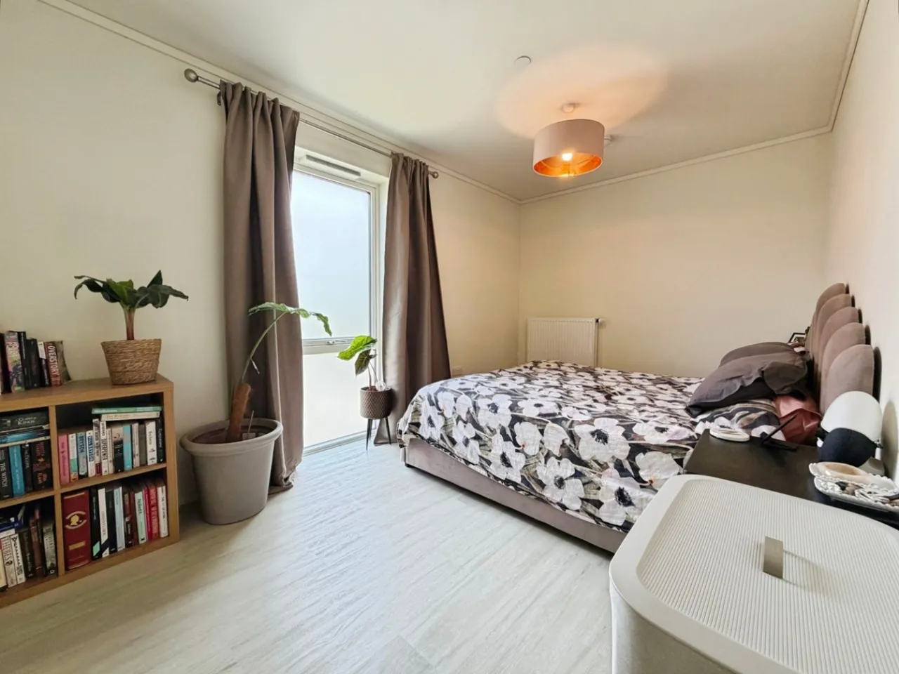 Willow, 6, Hazel Road, photo 12