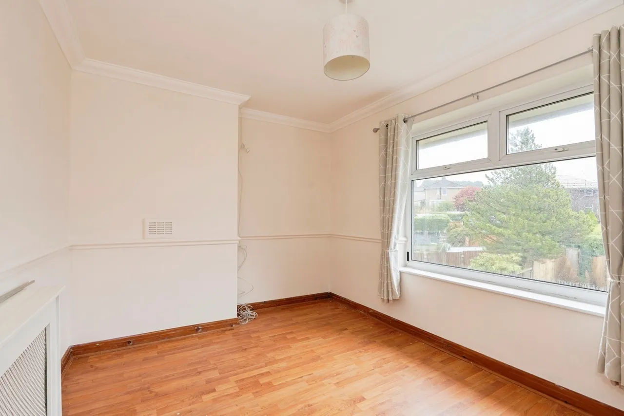 Lisbon Drive, Darwen, BB3, photo 9