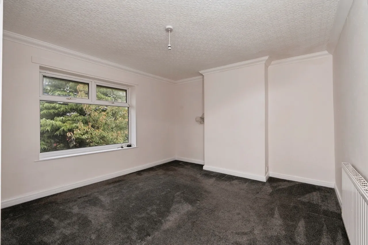 Lisbon Drive, Darwen, BB3, photo 7