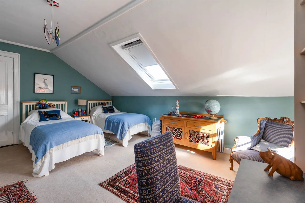 Victoria Road, Holywood, BT18, photo 26
