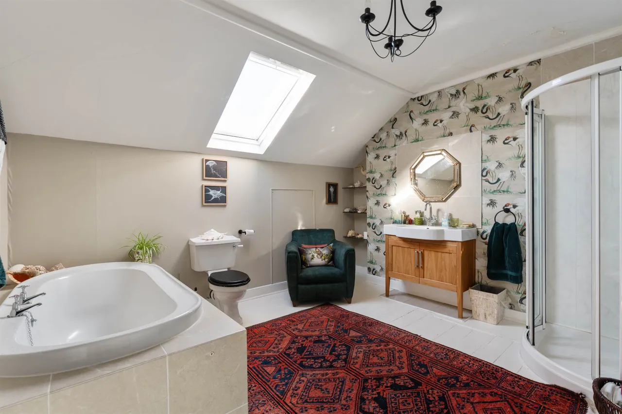 Victoria Road, Holywood, BT18, photo 28