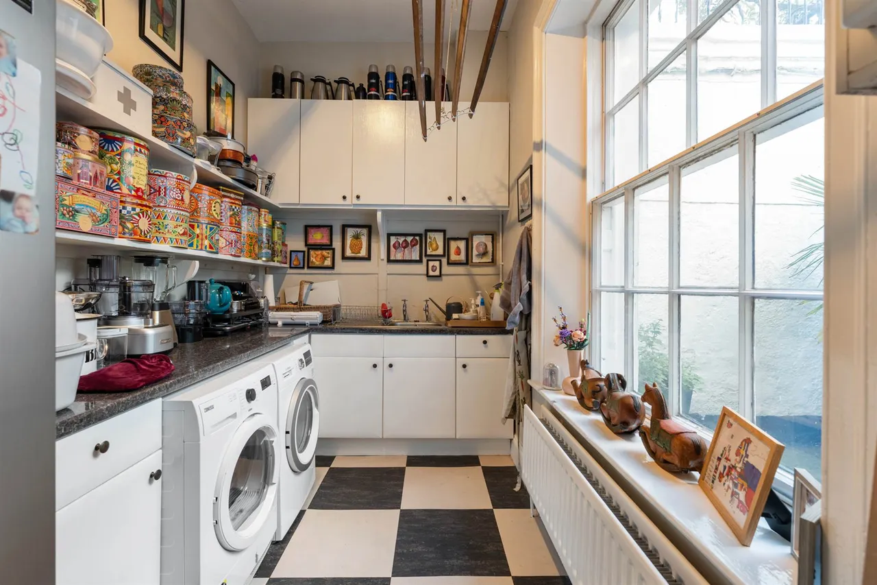 Victoria Road, Holywood, BT18, photo 17