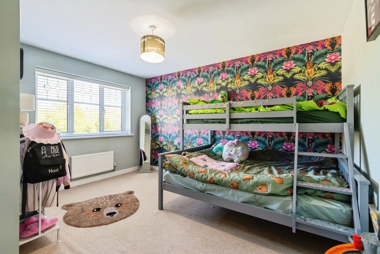 Gleneagles Drive, Normanton, West Yorkshire, WF6, photo 17