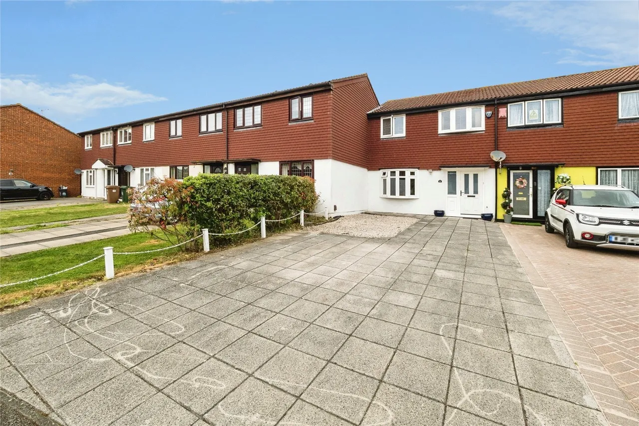Ashingdon Close, Chingford, E4, photo 2