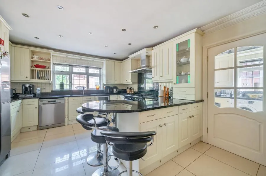 Robin Hood Way, Winnersh, RG41, photo 12