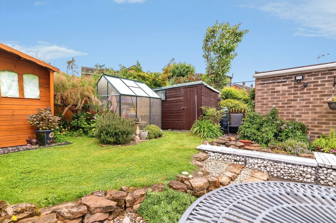 Newlands Drive, Gedling, NG4, photo 17