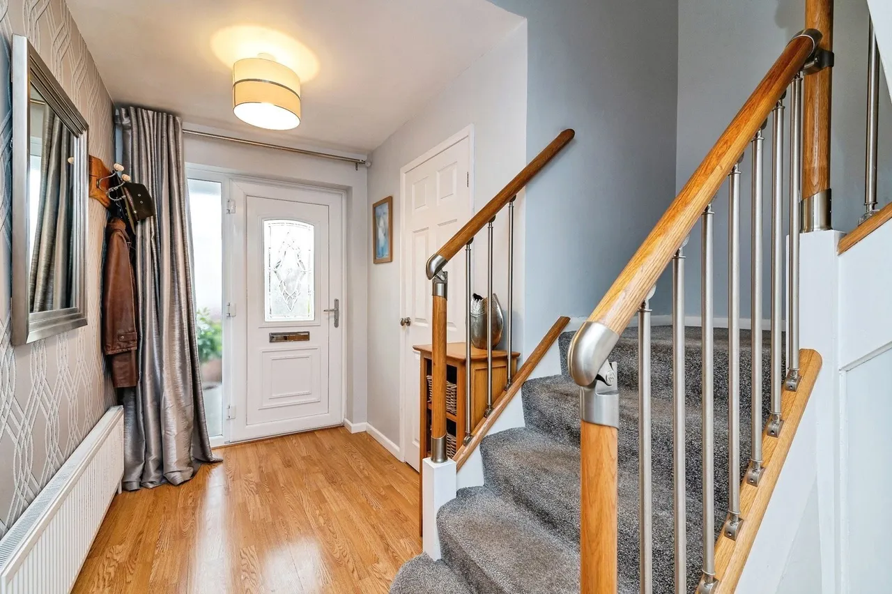 Newlands Drive, Gedling, NG4, photo 8