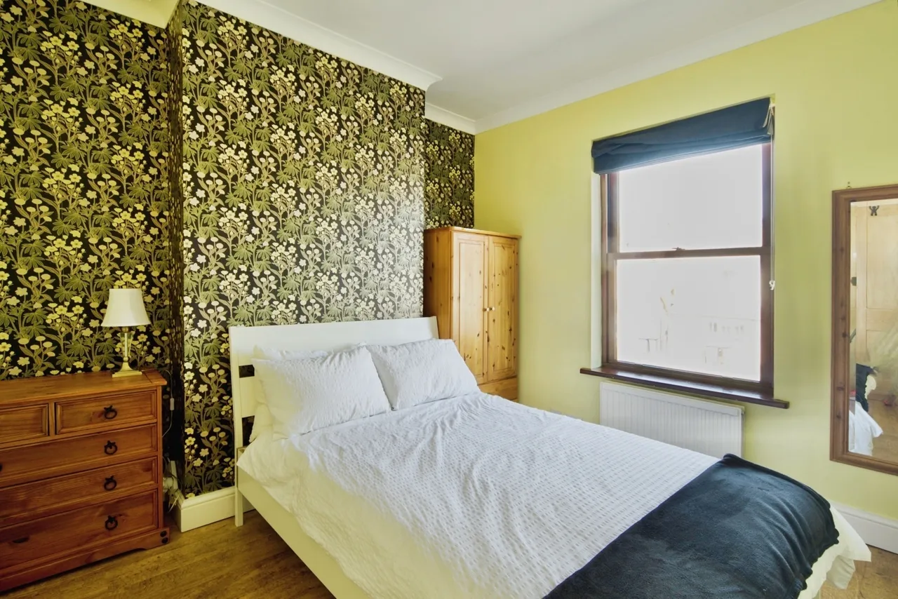 Totteridge Road, Enfield, EN3, photo 12