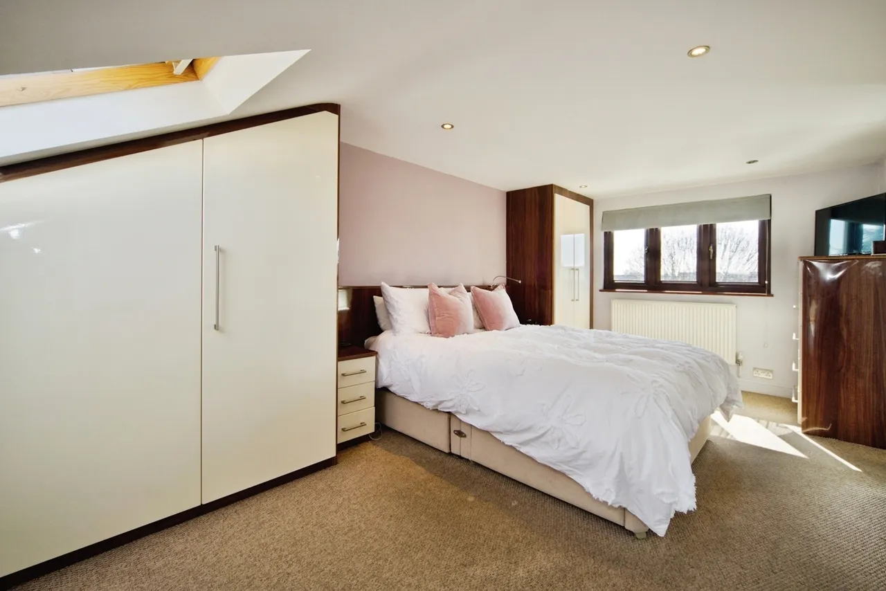 Totteridge Road, Enfield, EN3, photo 8
