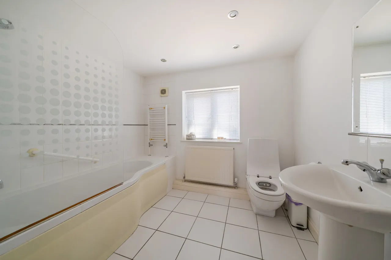 Dedworth Road, Windsor, SL4, photo 6