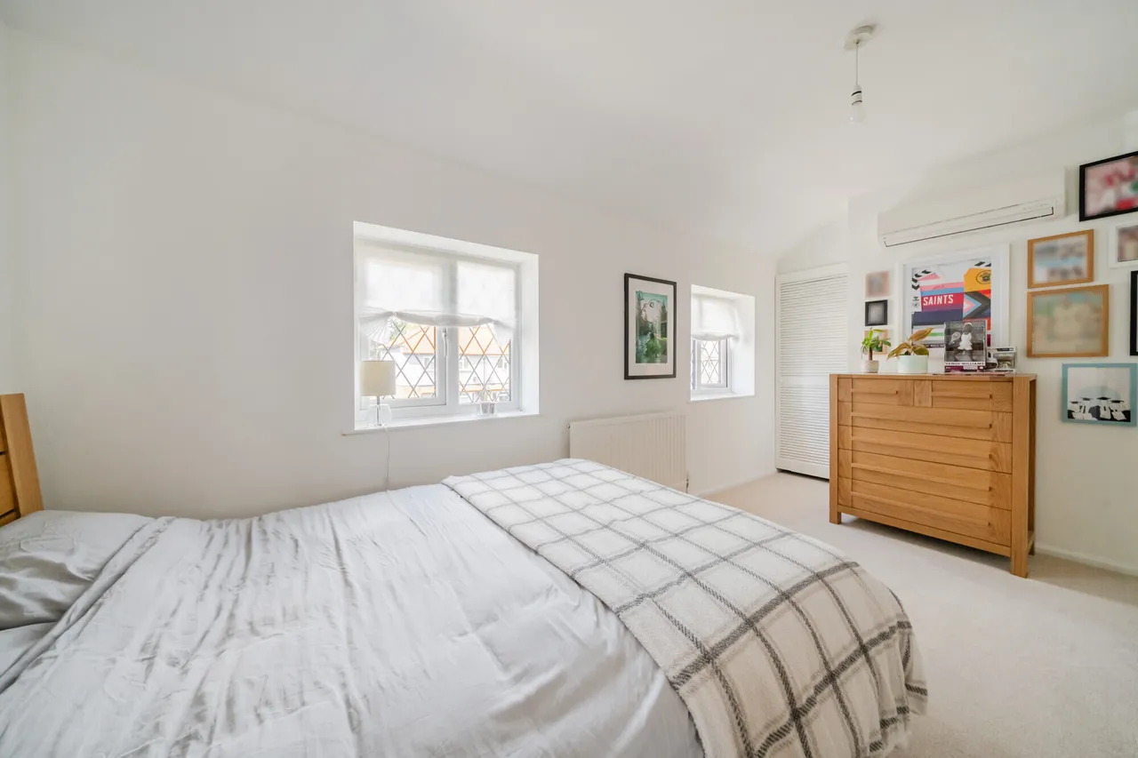 Dedworth Road, Windsor, SL4, photo 4