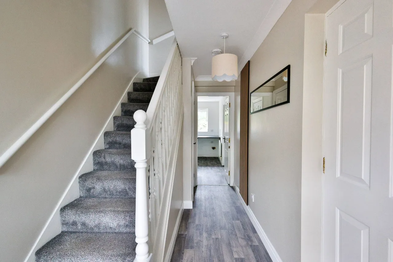 Holmefield Gardens, Barrowford, Nelson, BB9 8NW, photo 8