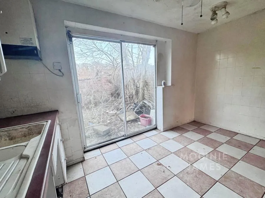 Laureate Close, Llanrumney, CF3, photo 4