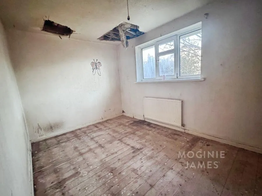 Laureate Close, Llanrumney, CF3, photo 7