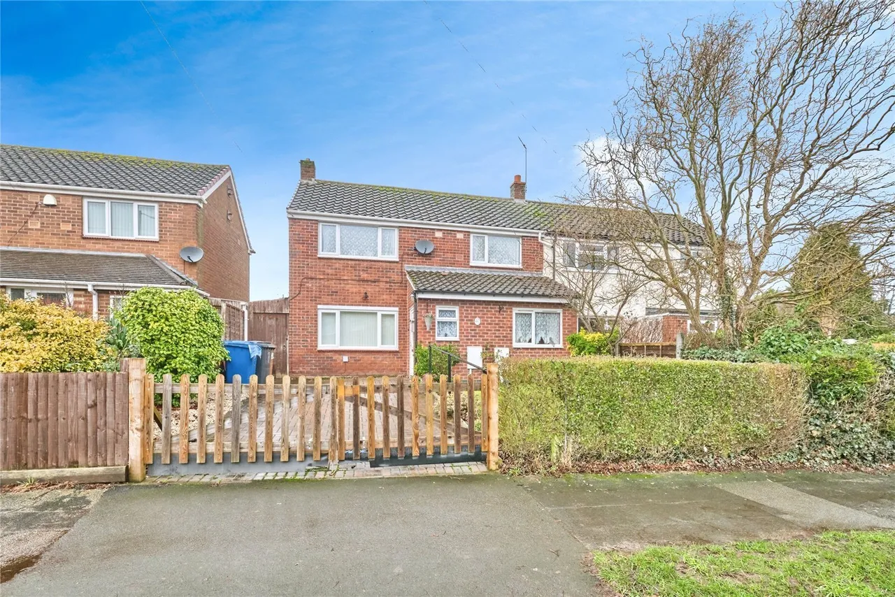 4 bed house for sale, Weston Road, Lichfield, WS13