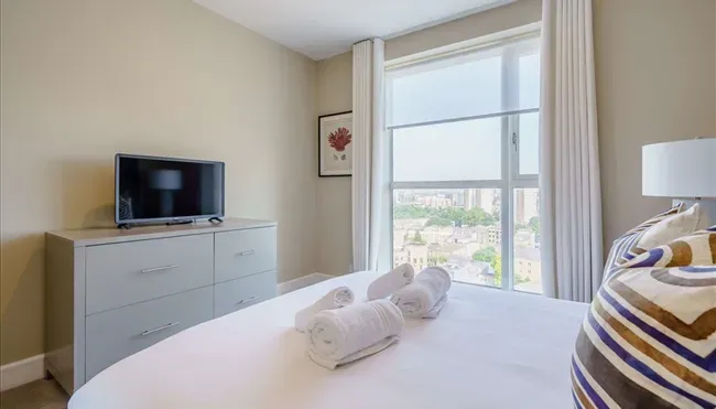 2 bed flat to rent — Two Bedroom Apartment To Let with Pri...