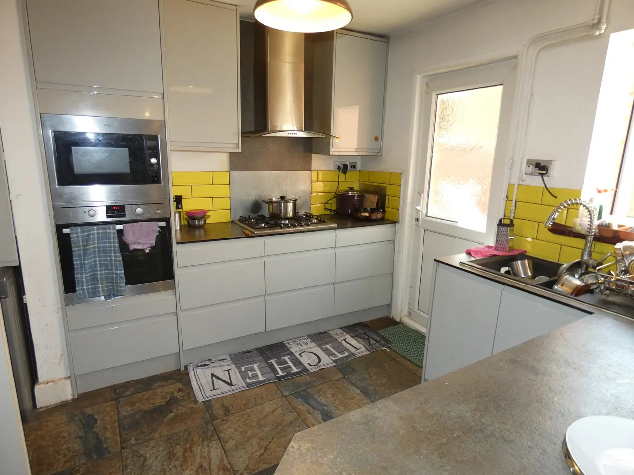 Abbey Drive, LUTON, photo 5
