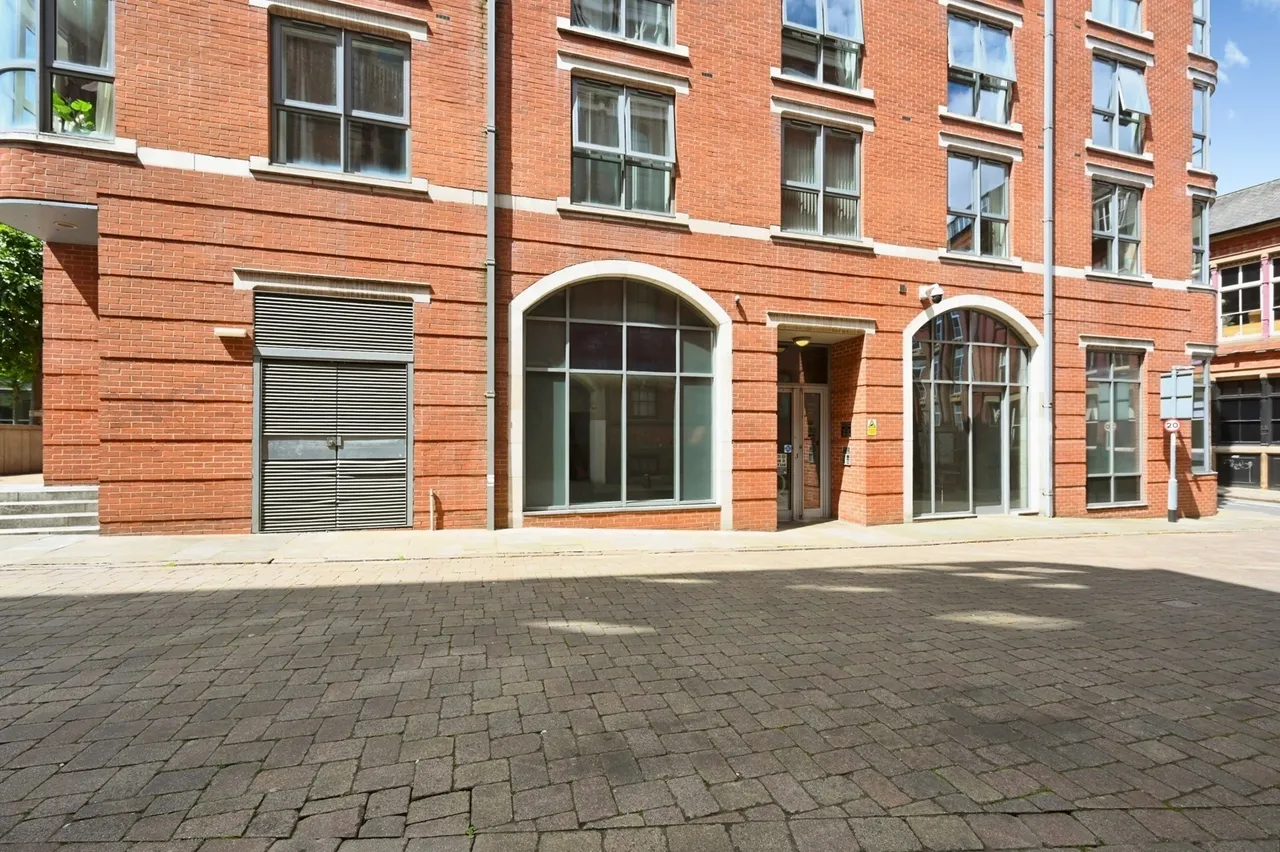 St. Marys Gate, Nottingham, Nottinghamshire, NG1, photo 16