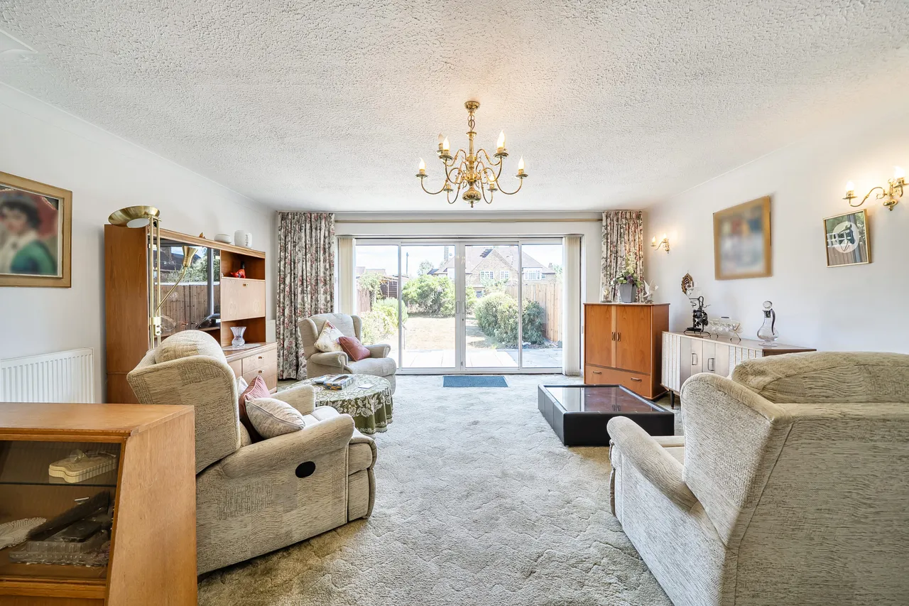 Manor Close, Ruislip, HA4, photo 8
