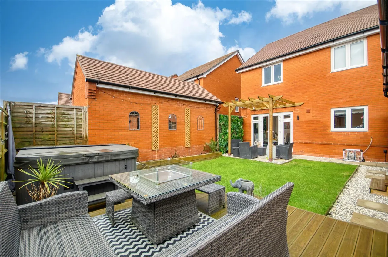 Harper Road, Botley, Southampton, SO32 2SW, photo 19