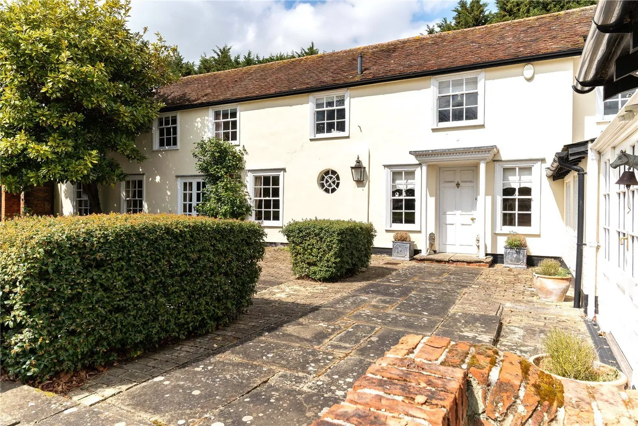 Lamb Lane, Sible Hedingham, CO9, photo 37