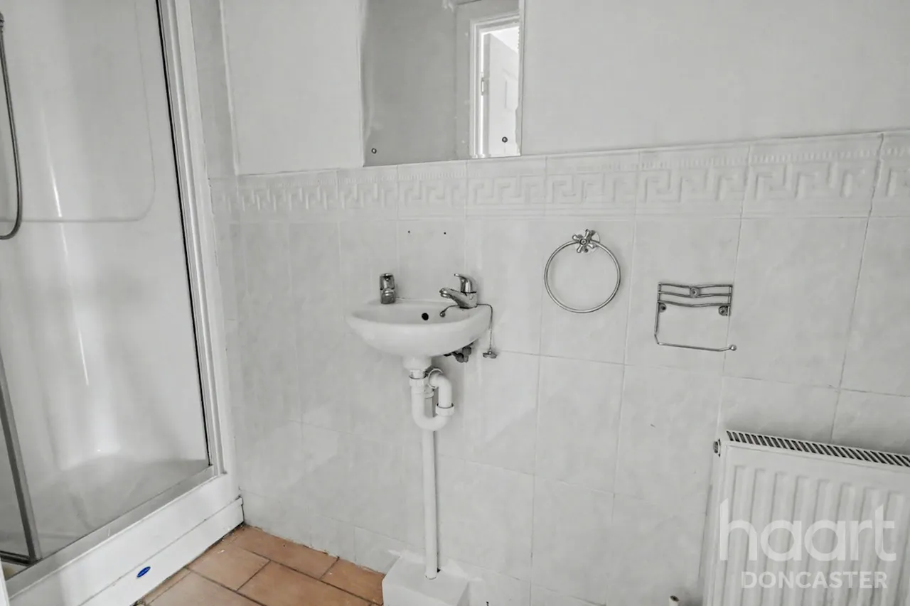 Coniston Drive, Balby, DN4, photo 6