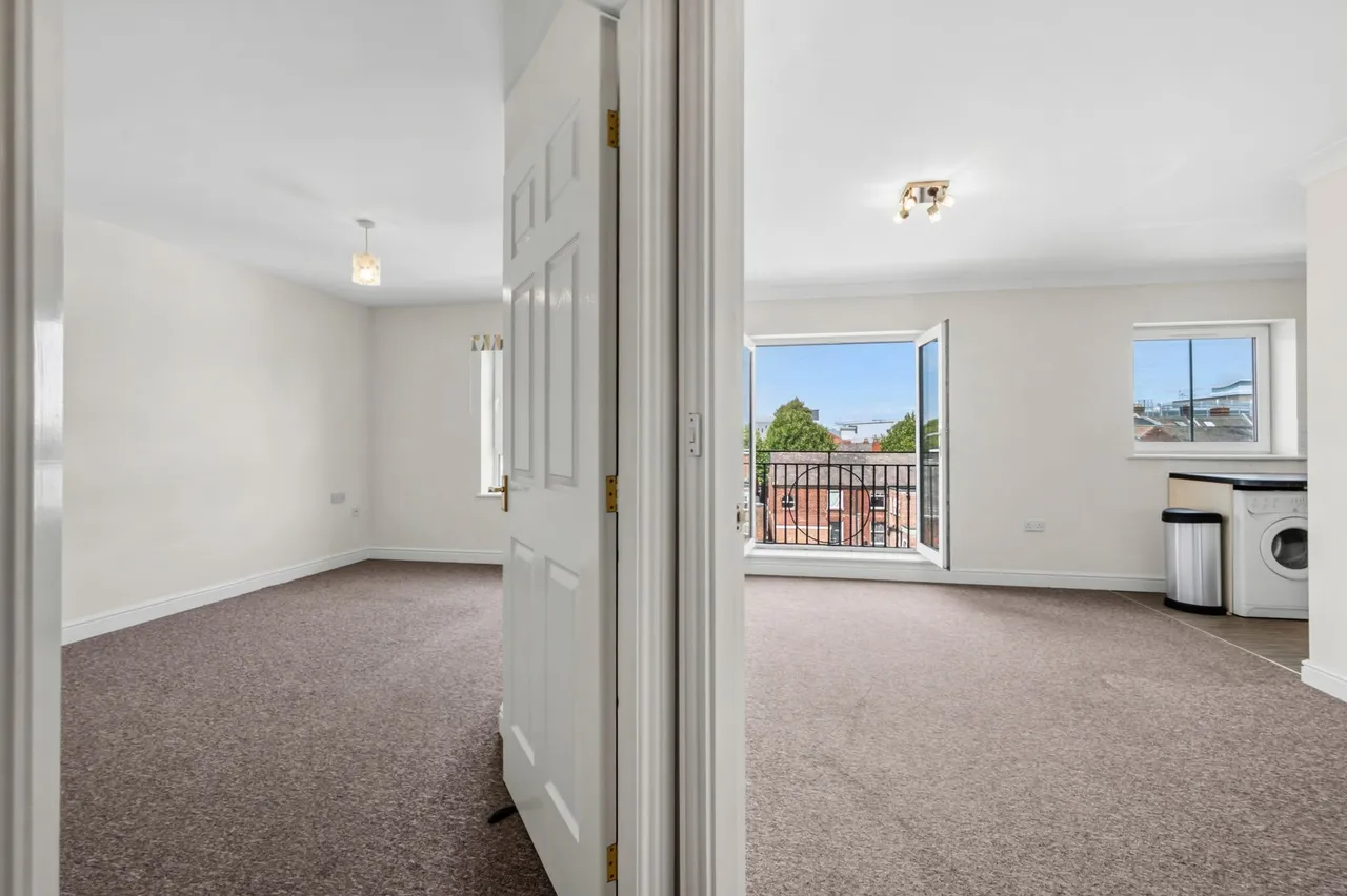 Palmyra Square North, Warrington, WA1, photo 10