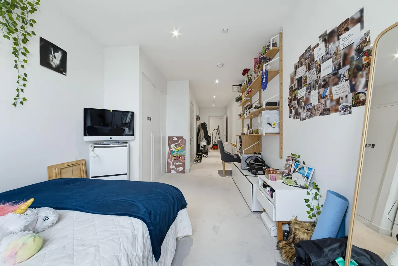 Schooner Road, London, E16, photo 14