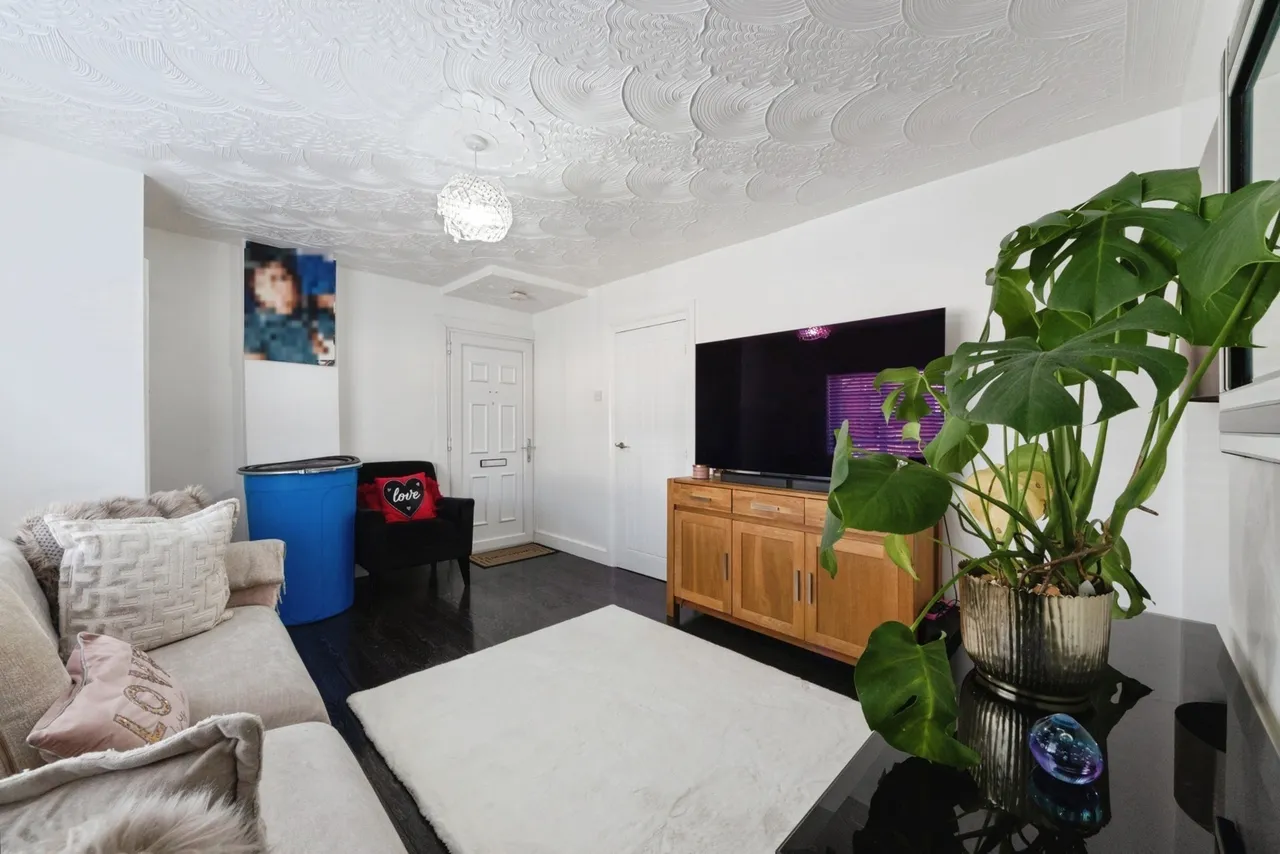 Sunningdale Road, Birmingham, B11, photo 9