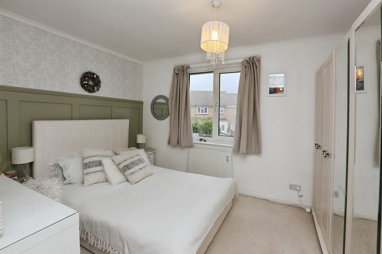 Dominie Walk, Lee-On-The-Solent, PO13, photo 4